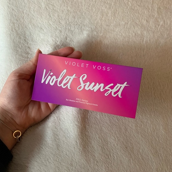 NWT Violet Voss Sunset Eyeshadow Palette - Picture 5 of 7